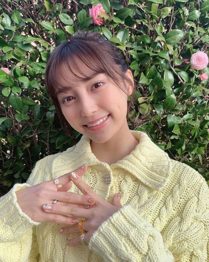 Rina Koyama (Riina Koyama), a beautiful girl with a facial deviation value of more than 80 in the former marzipan, is showing too beautiful in the first gravure of impact www 21th image
